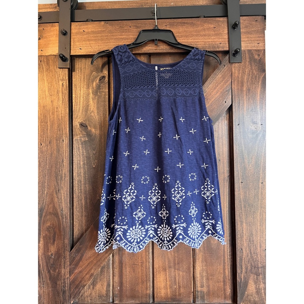 New Directions Weekend Navy Blue‎ Crochet Lace Embroidered Sleeveless Tank Top M - Picture 3 of 11